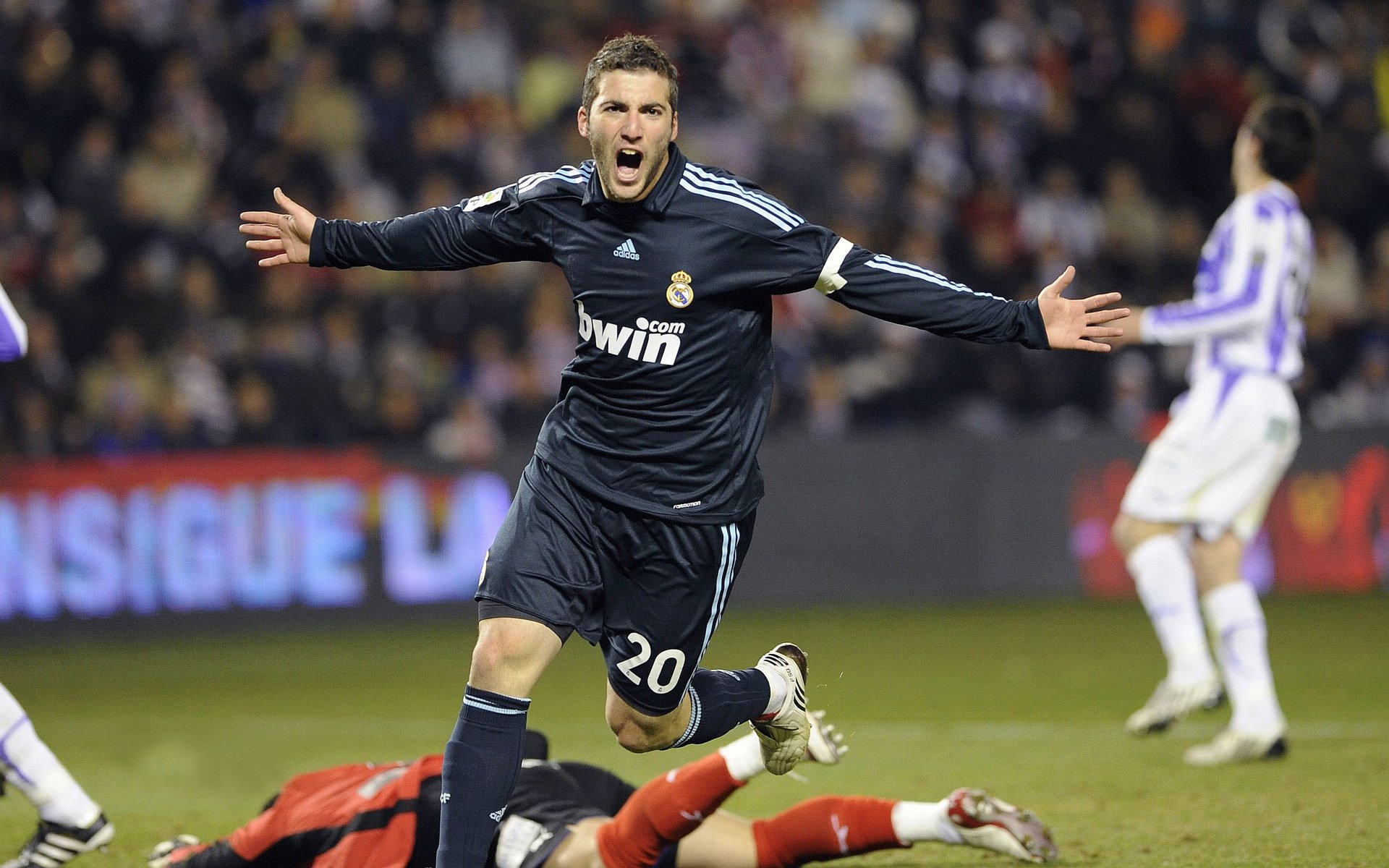 “2025世界运动会：三叉湖校区滚球赛场激战正酣”